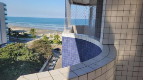Apartamento Praia Grande 30 metros da praia Estacionamento Gratuito e WI-FI